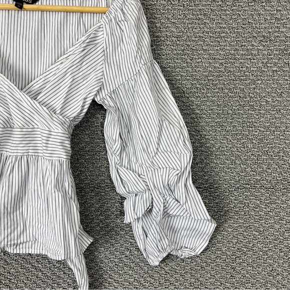 Express Striped Blouse V neck Women's Size XS White Ties on back - Picture 8 of 14